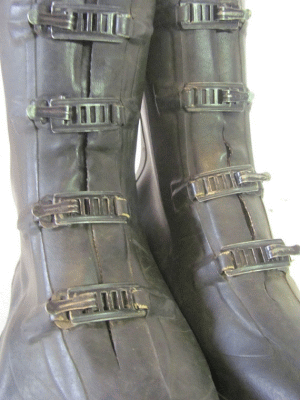 boots2a_zpsyggrr6sn.gif