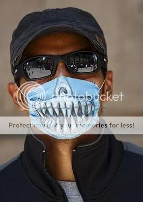 Flu-mask-teeth_1393637i.jpg